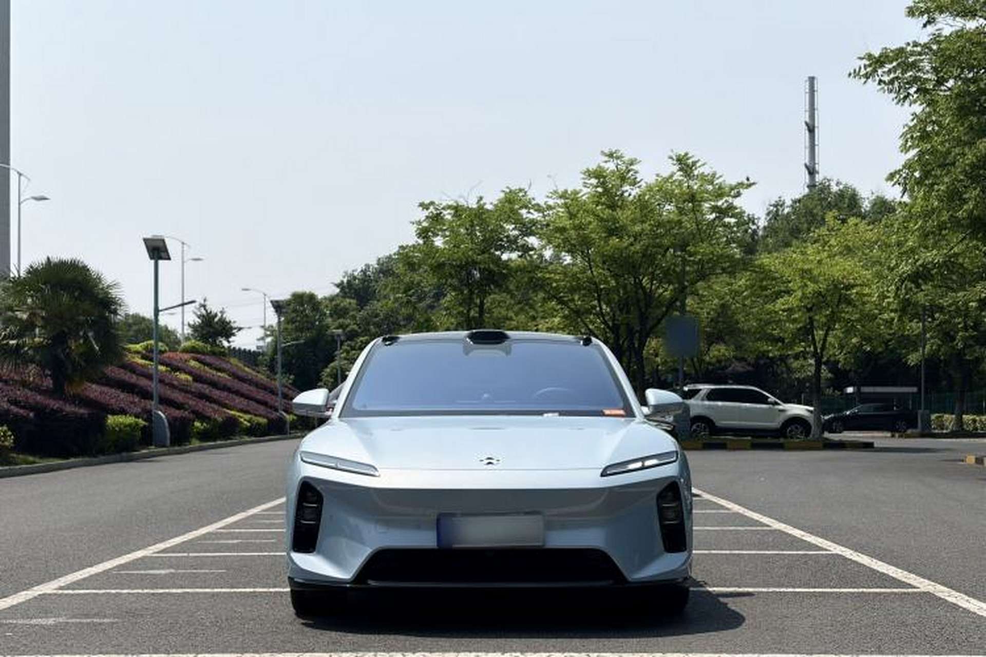 Used Nio ET5 2025 75 kWh Exterior 1