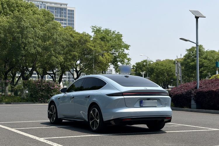 Used Nio ET5 2025 75 kWh Exterior 5