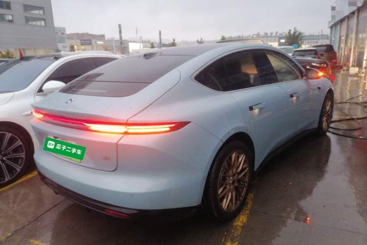 Used Nio ET5 2025 75 kWh Exterior 5