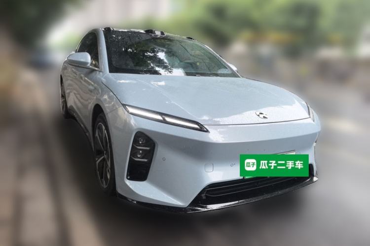 Used Nio ET5 2025 75 kWh Front Right 45 Deg