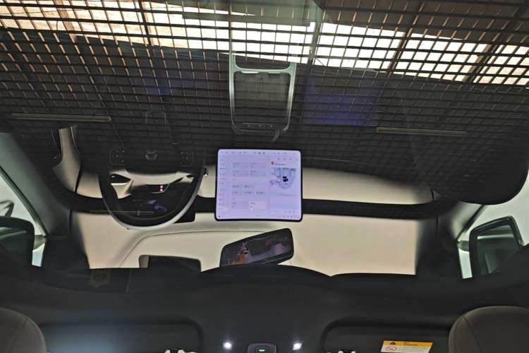 Used Nio ET5 2025 75 kWh Headliner