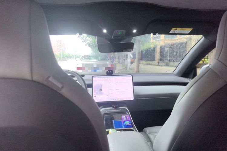 Used Nio ET5 2025 75 kWh Headliner