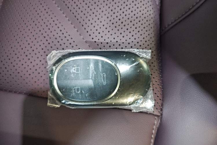 Used Nio ET5 2025 75 kWh Interior 1