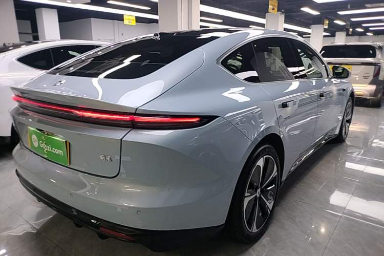 Used Nio ET5 2025 75 kWh Rear Right 45 Deg