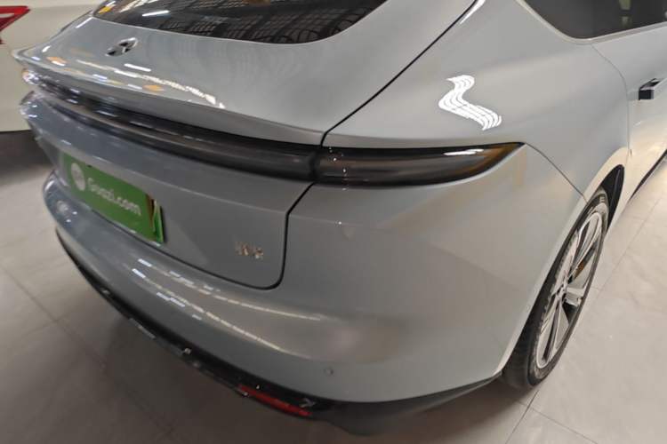 Used Nio ET5 2025 75 kWh Right Rear Taillight