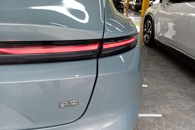 Used Nio ET5 2025 75 kWh Right Rear Taillight
