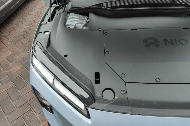 Used Nio ET5 2025 75 kWh Engine Bay Right