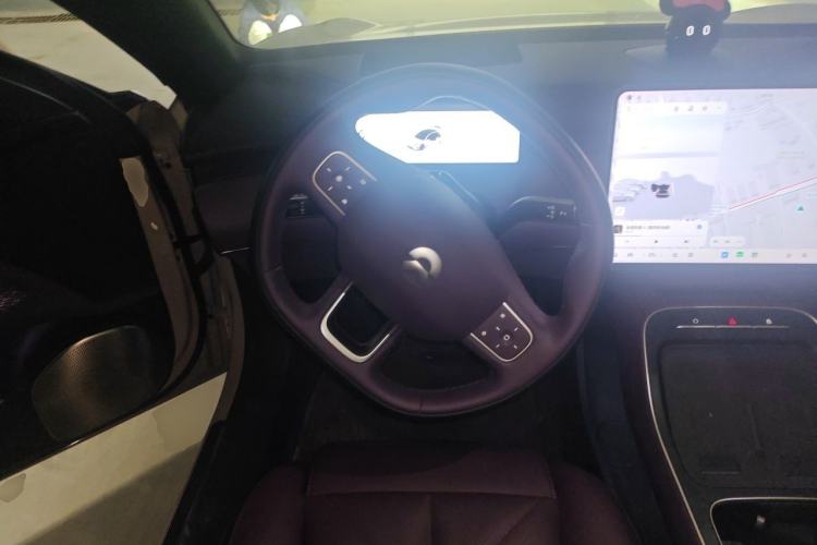 Used Nio ET5 2025 100 kWh Steering Wheel