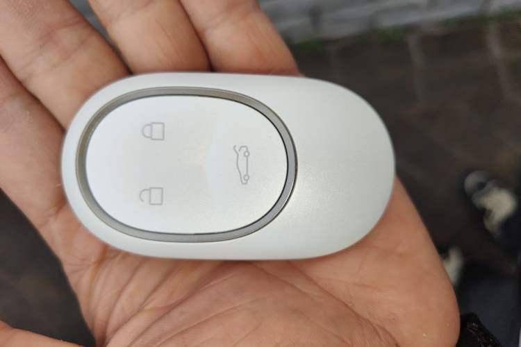 Used Nio ET5 2025 75 kWh Vehicle Key
