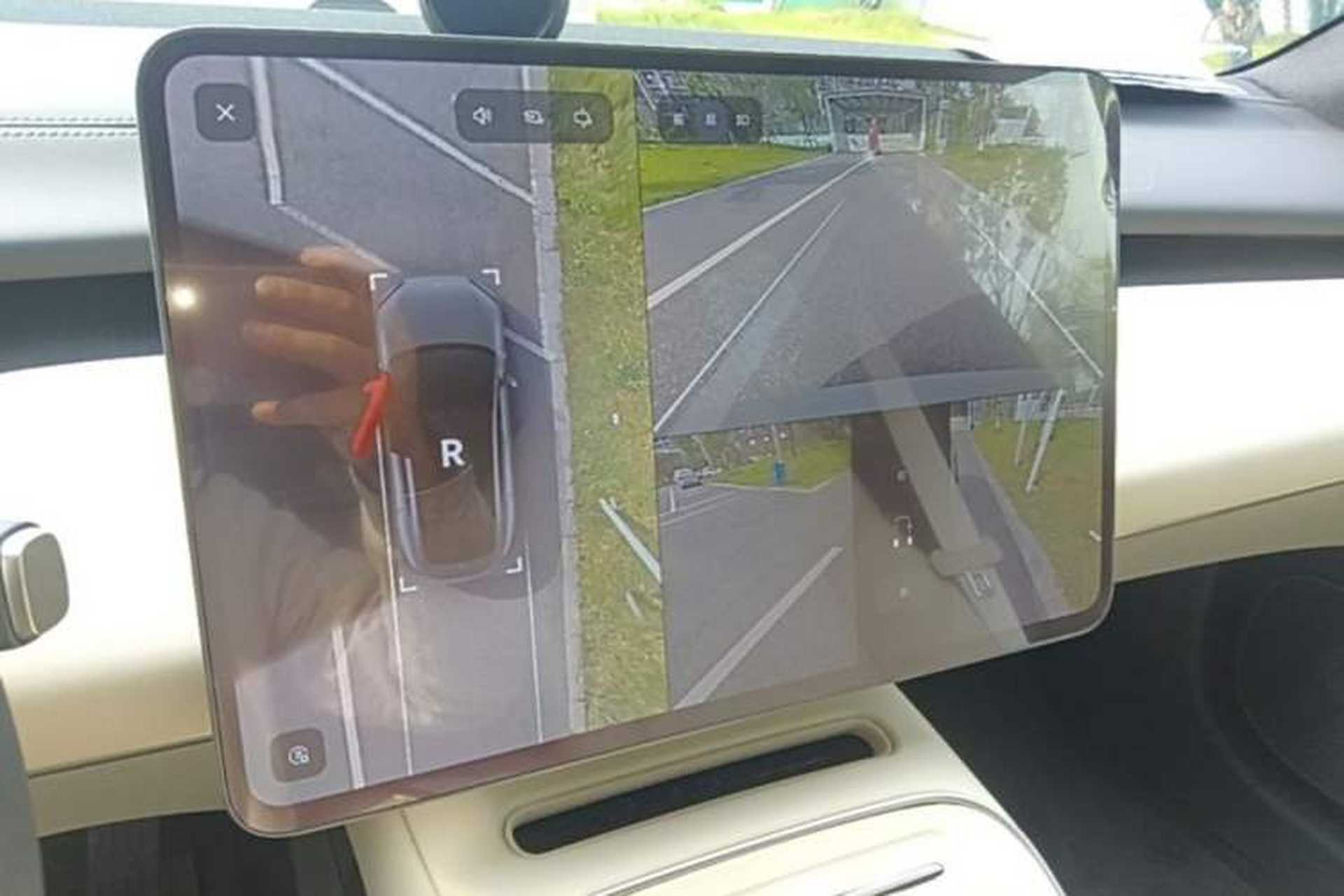 Used Nio ET5 2025 75 kWh Audio And AC Panel