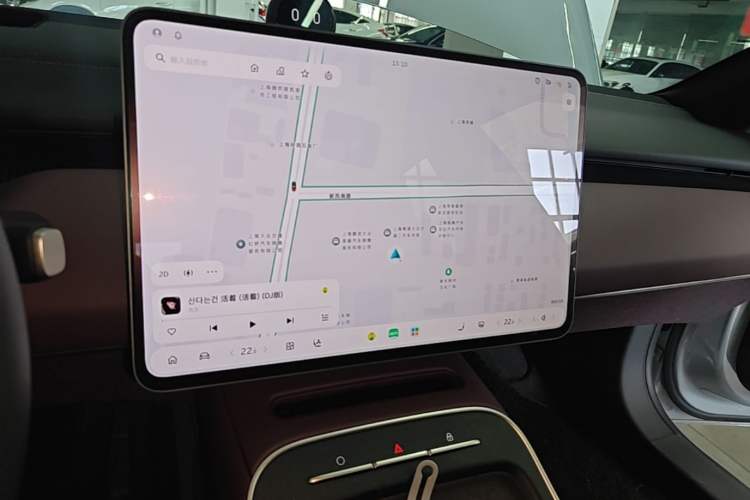 Used Nio ET5 2025 75 kWh Audio And AC Panel