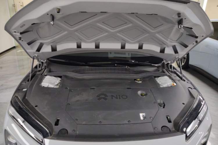 Used Nio ET5 2025 75 kWh Engine Bay