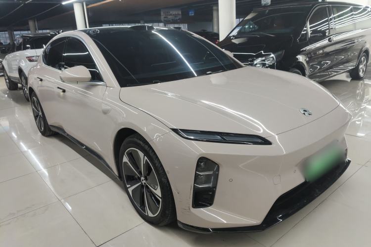 Used Nio ET5 2025 75 kWh Exterior 1
