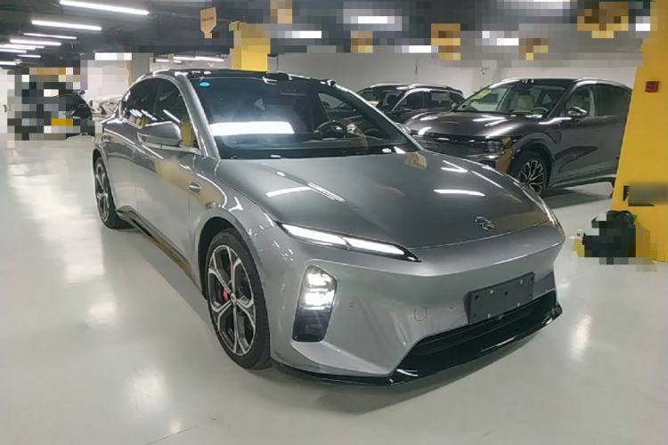 Used Nio ET5 2025 75 kWh Exterior 1