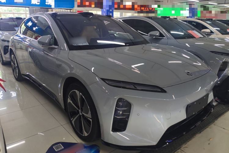 Used Nio ET5 2025 75 kWh Exterior 1
