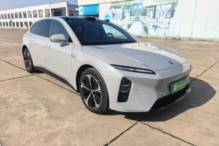 Used Nio ET5 2025 75 kWh Exterior 2