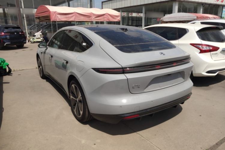 Used Nio ET5 2025 75 kWh Exterior 2