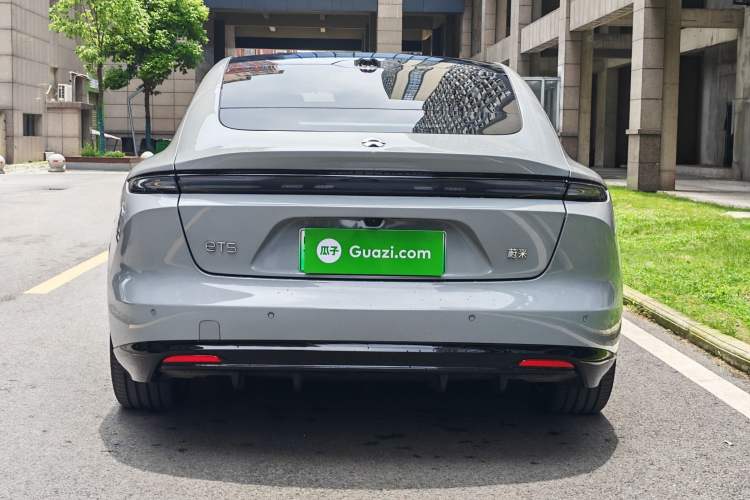 Used Nio ET5 2025 75 kWh Exterior 3