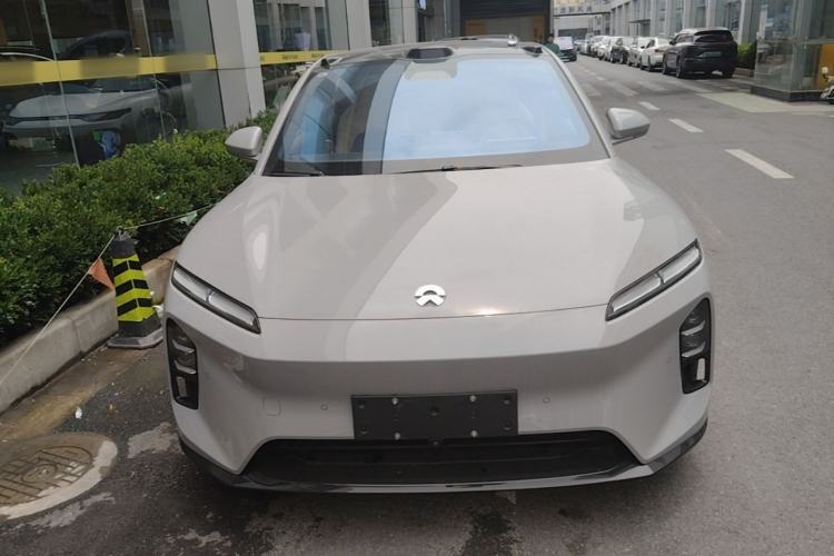 Used Nio ET5 2025 75 kWh Front
