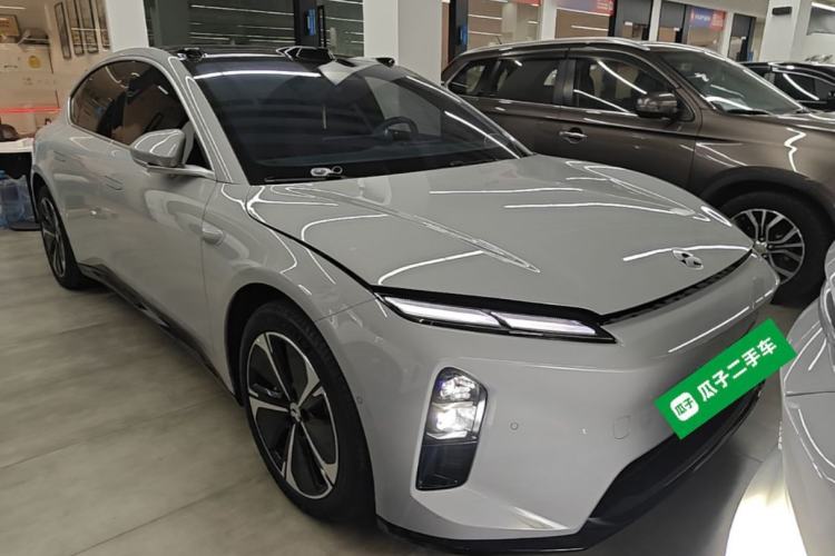 Used Nio ET5 2025 75 kWh Front Right 45 Deg