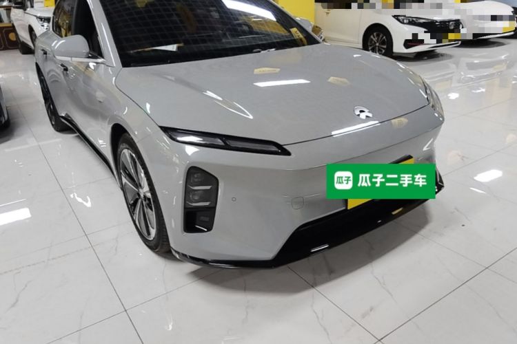 Used Nio ET5 2025 75 kWh Front Right 45 Deg