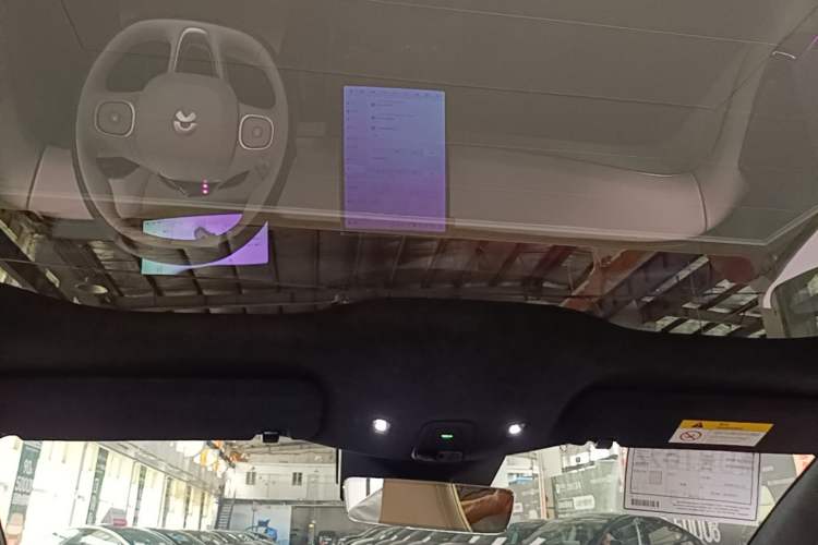 Used Nio ET5 2025 75 kWh Headliner