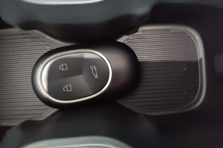 Used Nio ET5 2025 75 kWh Interior 1