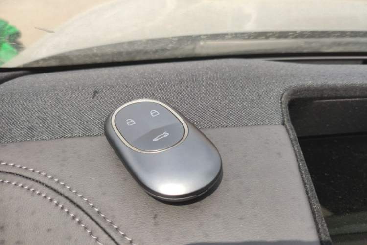 Used Nio ET5 2025 75 kWh Interior 1