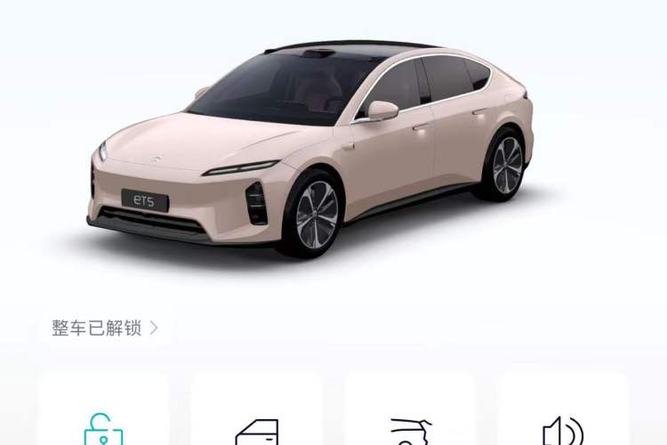 Used Nio ET5 2025 75 kWh Interior 1