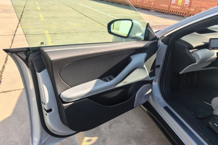Used Nio ET5 2025 75 kWh Interior 2