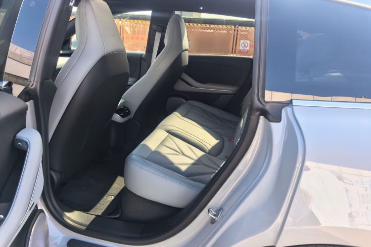 Used Nio ET5 2025 75 kWh Interior 3