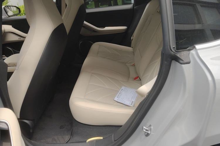 Used Nio ET5 2025 75 kWh Left Rear Seat