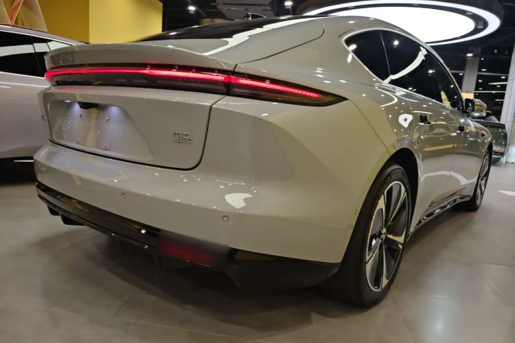 Used Nio ET5 2025 75 kWh Rear Right 45 Deg