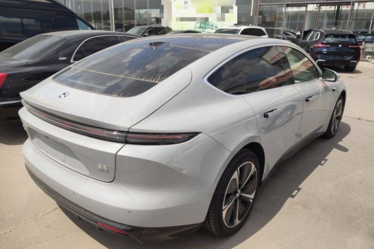 Used Nio ET5 2025 75 kWh Rear Right 45 Deg