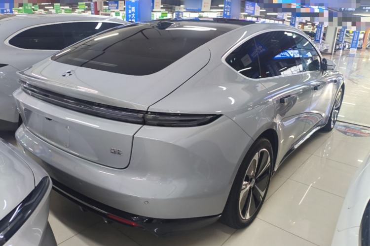 Used Nio ET5 2025 75 kWh Rear Right 45 Deg