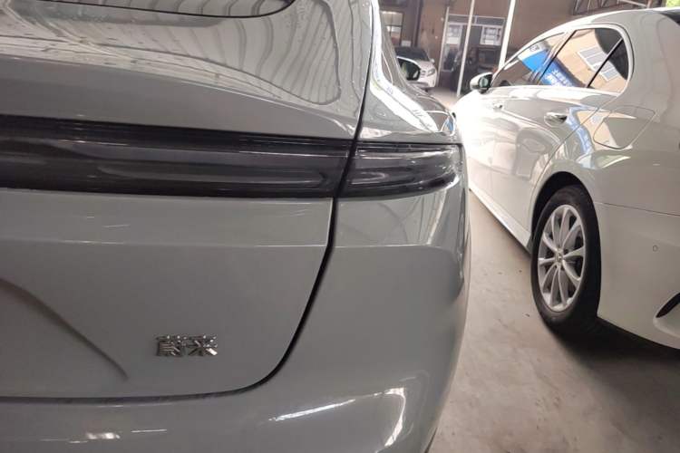Used Nio ET5 2025 75 kWh Right Rear Taillight