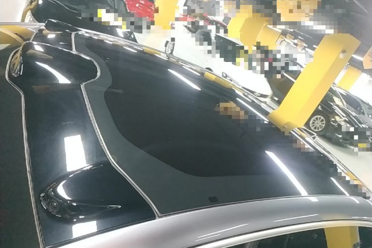 Used Nio ET5 2025 75 kWh Roof