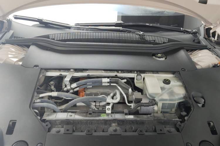 Used Nio ET5 2025 75 kWh Engine Bay