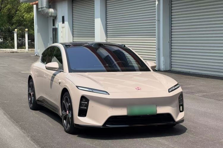 Used Nio ET5 2025 75 kWh Exterior 2