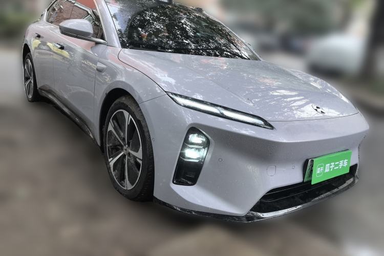 Used Nio ET5 2025 75 kWh Front Right 45 Deg