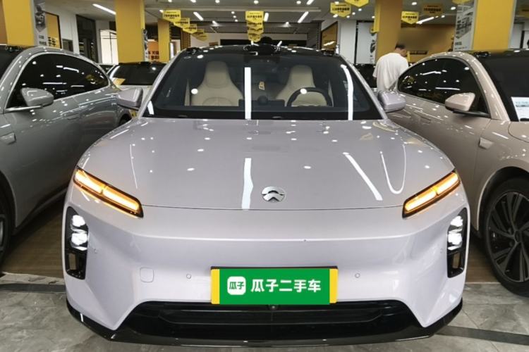 Used Nio ET5 2025 75 kWh Front
