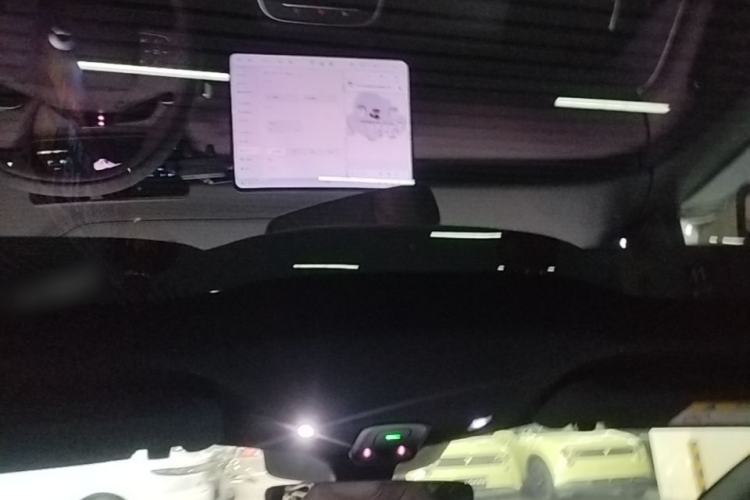 Used Nio ET5 2025 75 kWh Headliner