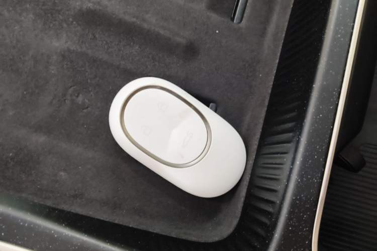 Used Nio ET5 2025 75 kWh Interior 1