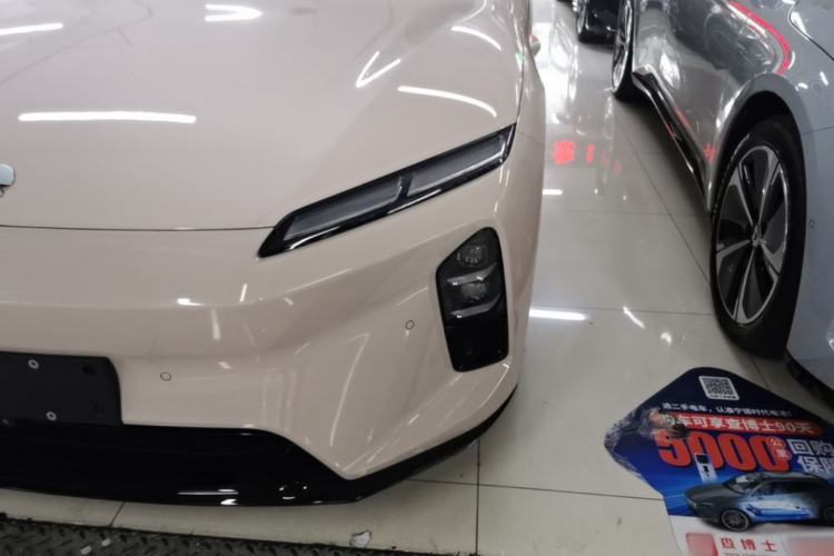 Used Nio ET5 2025 75 kWh Left Front Headlight