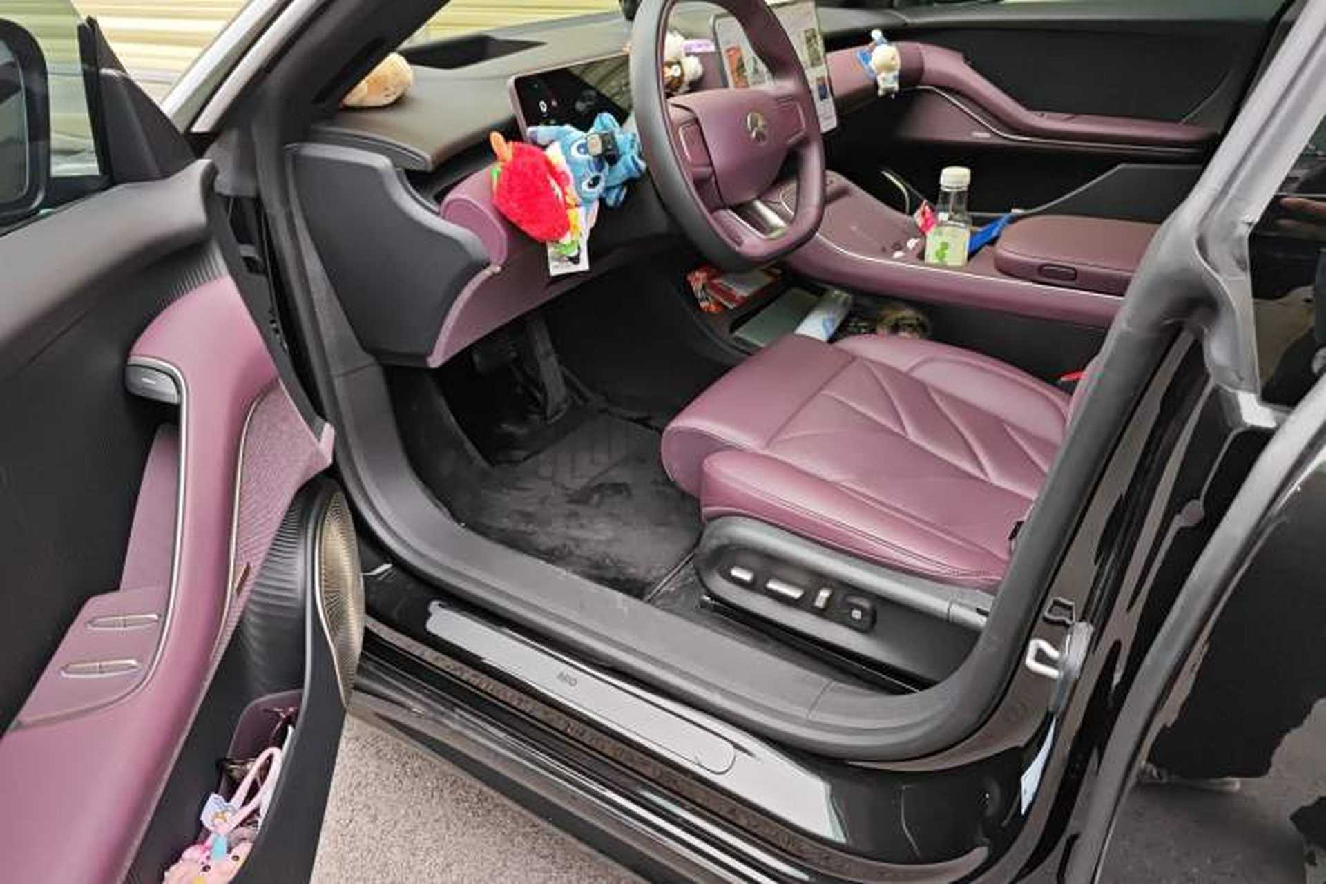 Used Nio ET5 2025 75 kWh Driver Seat