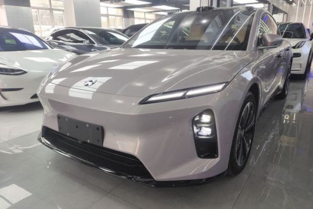 Used Nio ET5 2025 75 kWh