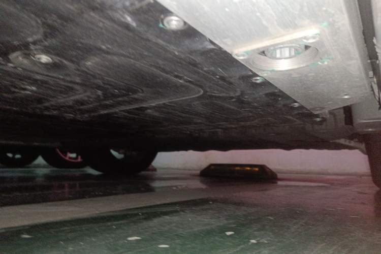 Used Nio ET5 2025 100 kWh Chassis Rear Left