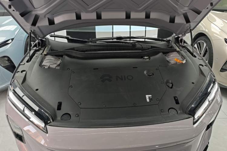 Used Nio ET5 2025 75 kWh Engine Bay