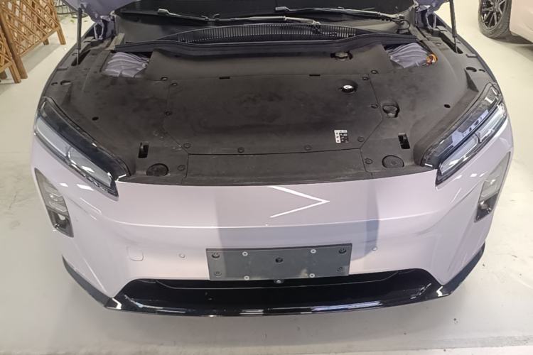 Used Nio ET5 2025 75 kWh Engine Bay