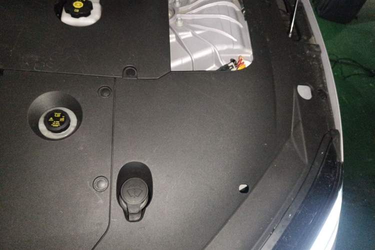 Used Nio ET5 2025 100 kWh Engine Bay Left